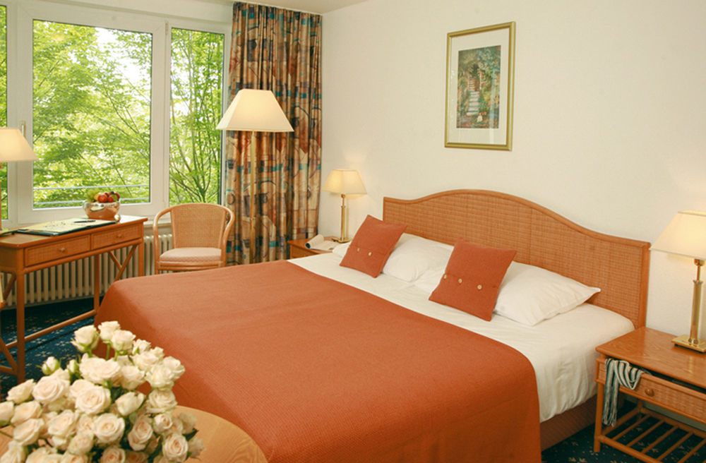 Victor'S Residenz-Hotel Muenchen Unterschleissheim Extérieur photo